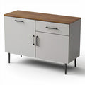 **Moderne Dressoir met Houten Bovenblad en Minimalistische Deuren**